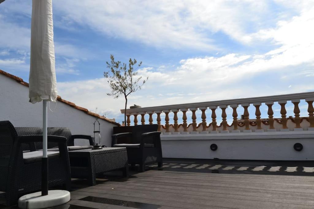 Marina Vila House Масноу Екстер'єр фото